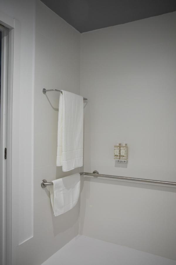 Torres Apartment Madrid